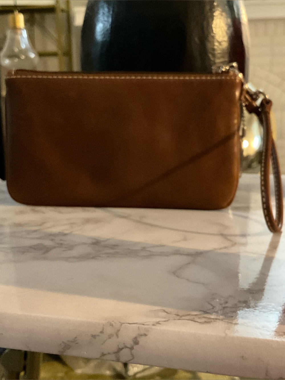 Coach Soho Wristlet British Tan Leather Buckle Pocket Y2K Contrast Stitch - Picture 11 of 14